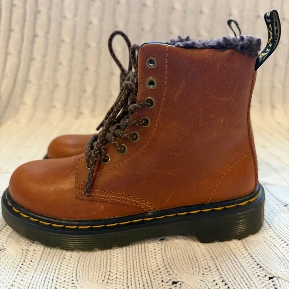 Dr. Martens 1460 Serena Winter Boot Boots Girls Sz 13 NEW NWT Shoes Faux Fur - Picture 4 of 12